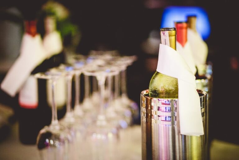 Which champagne to choose for a wedding?